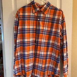 Izod Men’s casual dress shirt